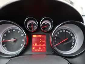 Opel Astra (2013) thumbnail 15