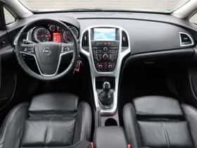Opel Astra (2013) thumbnail 6