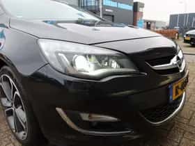 Opel Astra (2013) thumbnail 10