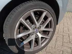 Volvo S60 (2017) thumbnail 22