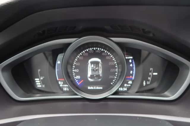 Volvo V40 (2020) thumbnail 15
