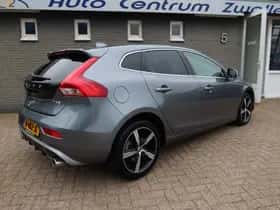 Volvo V40 (2020) thumbnail 4