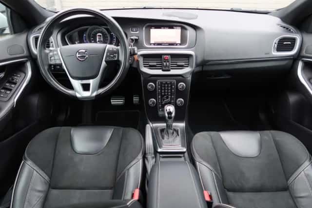 Volvo V40 (2020) thumbnail 9