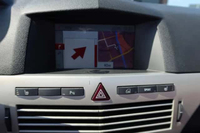Opel Astra (2006) thumbnail 14