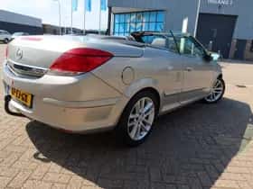 Opel Astra (2006) thumbnail 7
