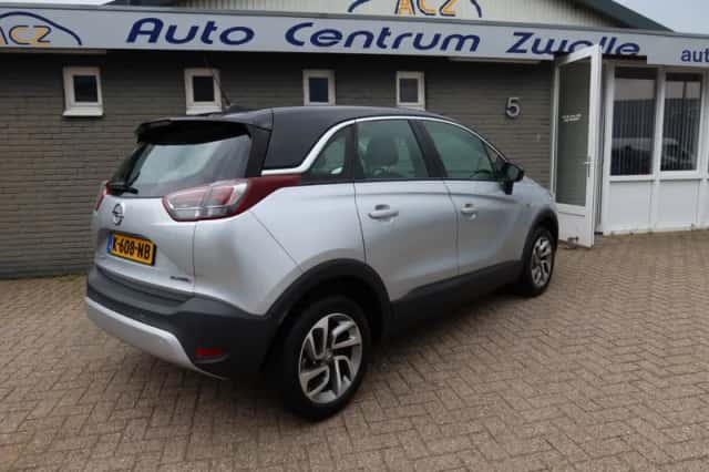 Opel Crossland X (2019) thumbnail 4