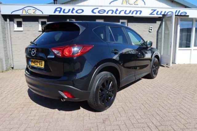 Mazda CX-5 (2016) thumbnail 4