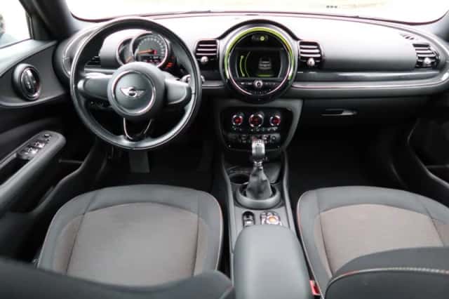 MINI Clubman (2017) thumbnail 5