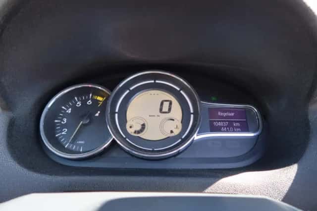 Renault Mégane (2010) thumbnail 12
