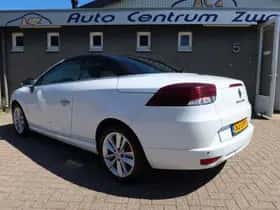 Renault Mégane (2010) thumbnail 5