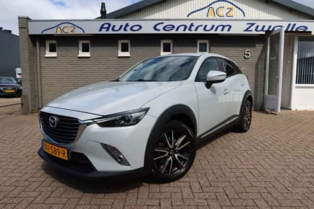 Mazda CX-3 (2015) thumbnail 2