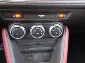 Mazda CX-3 (2015) thumbnail 16