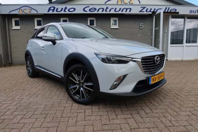 Mazda CX-3 (2015) thumbnail 3