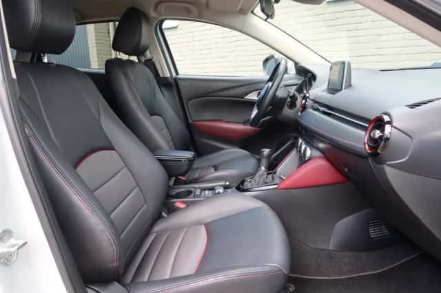 Mazda CX-3 (2015) thumbnail 6