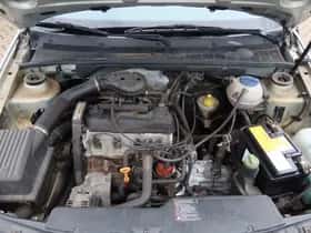 Volkswagen Golf (1999) thumbnail 23