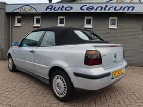 Volkswagen Golf (1999) thumbnail 4