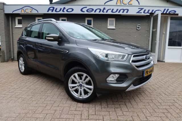 Ford Kuga (2017) thumbnail 2