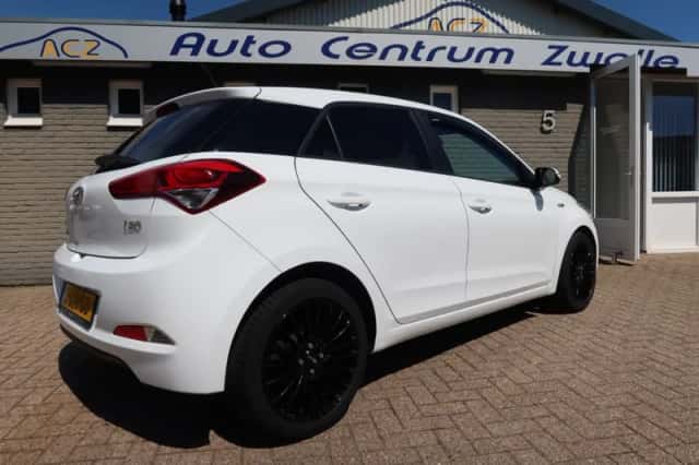 Hyundai i20 (2017) thumbnail 5