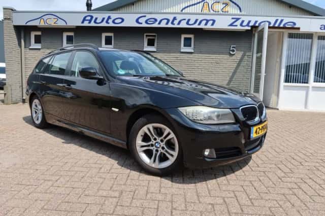 BMW 3-Serie (2011) thumbnail 2