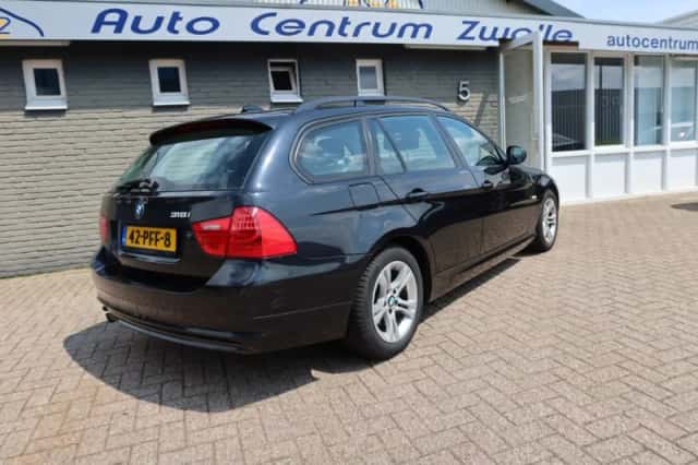 BMW 3-Serie (2011) thumbnail 4