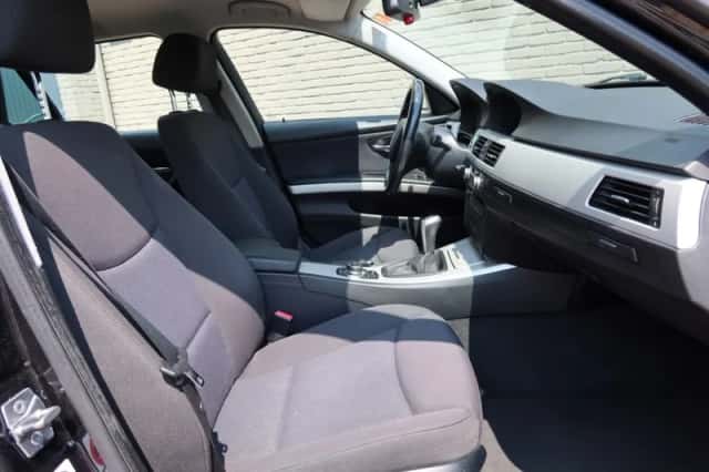 BMW 3-Serie (2011) thumbnail 5