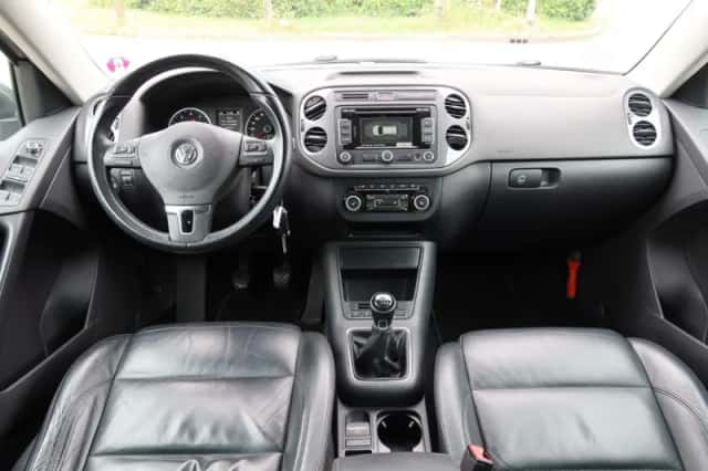 Volkswagen Tiguan (2012) thumbnail 5