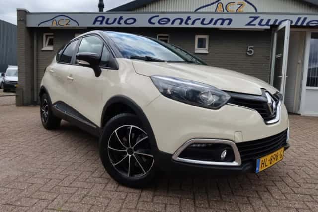 Renault Captur (2015) thumbnail 2