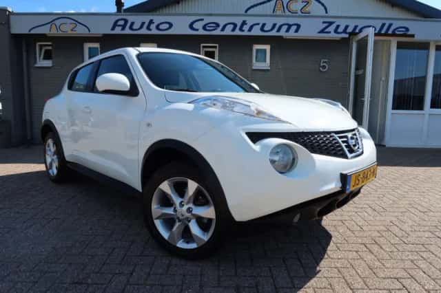 Nissan Juke (2011) thumbnail 2