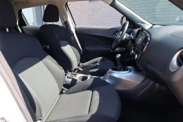 Nissan Juke (2011) thumbnail 6