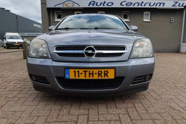 Opel Vectra (2006) thumbnail 5