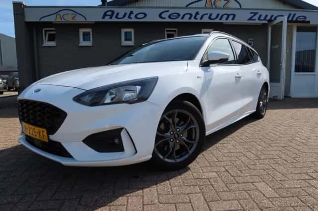Ford Focus (2019) thumbnail 1