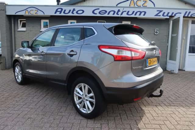 Nissan Qashqai (2014) thumbnail 3