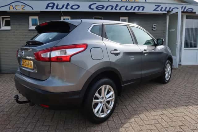 Nissan Qashqai (2014) thumbnail 4
