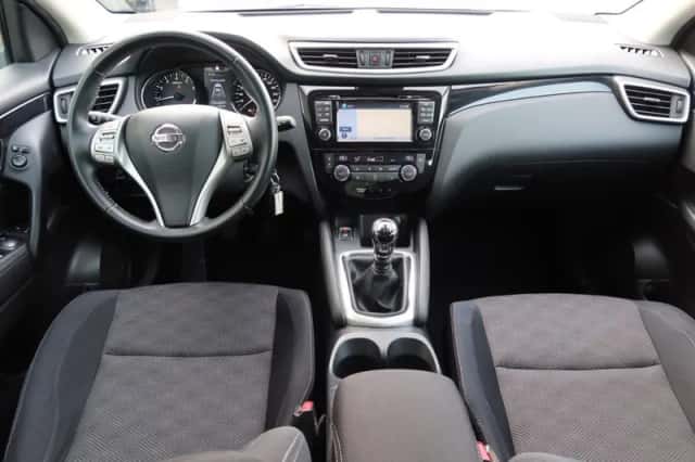 Nissan Qashqai (2014) thumbnail 5