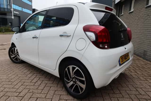 Peugeot 108 (2016) thumbnail 3
