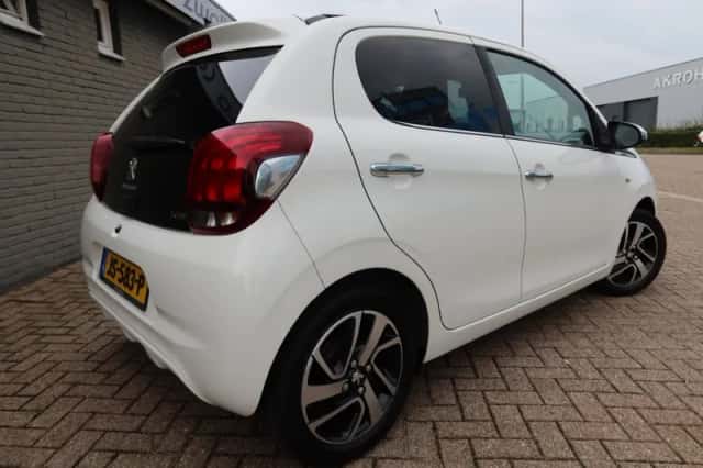 Peugeot 108 (2016) thumbnail 4