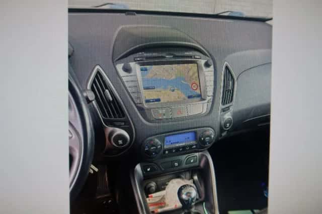 Hyundai ix35 (2015) thumbnail 4