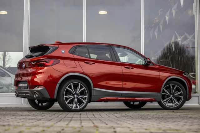 BMW X2 (2020) thumbnail 3
