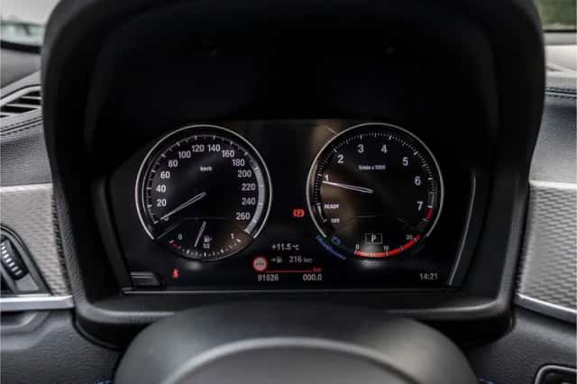BMW X2 (2020) thumbnail 9