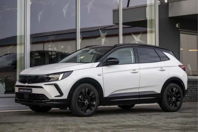 Opel Grandland (2022) thumbnail 14