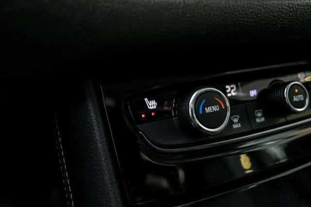 Opel Grandland (2022) thumbnail 23