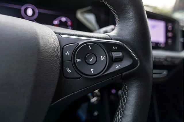 Opel Grandland (2022) thumbnail 36