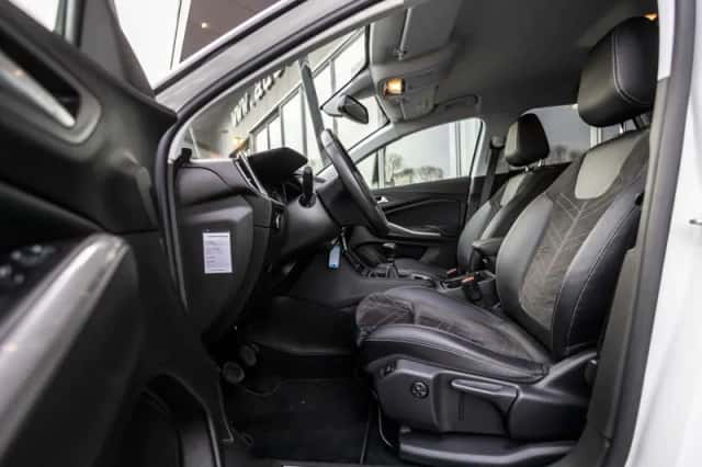Opel Grandland (2022) thumbnail 49