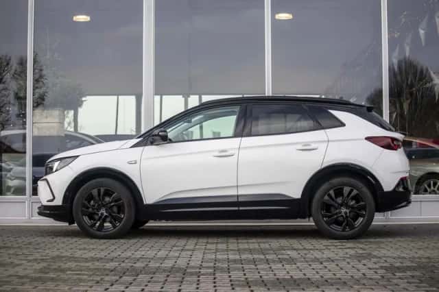 Opel Grandland (2022) thumbnail 6