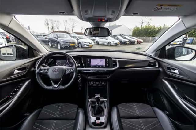 Opel Grandland (2022) thumbnail 7