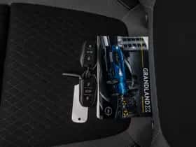 Opel Grandland X (2021) thumbnail 79