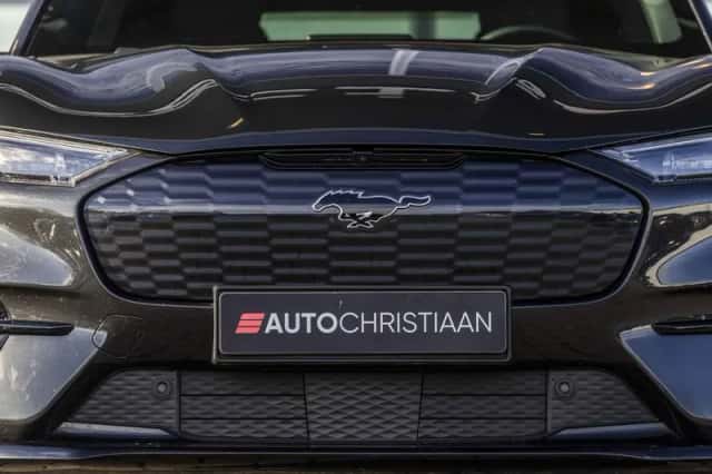 Ford Mustang (2022) thumbnail 17