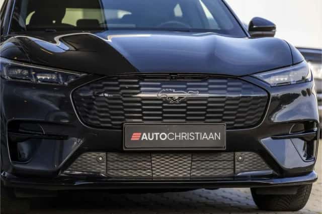 Ford Mustang (2022) thumbnail 18