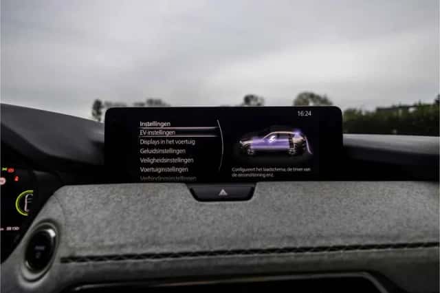 Mazda CX-60 (2023) thumbnail 34