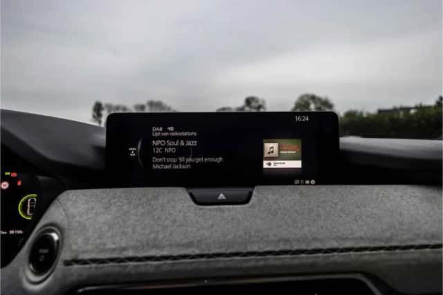Mazda CX-60 (2023) thumbnail 76